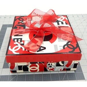 Chanel Paris 100th Anniversary No 5 Christmas Box Only 8x8